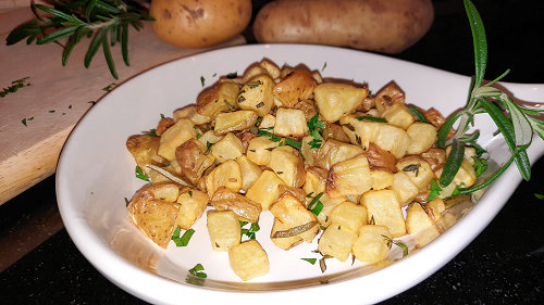 Roasted Rosemary Potatoes - Oil Free